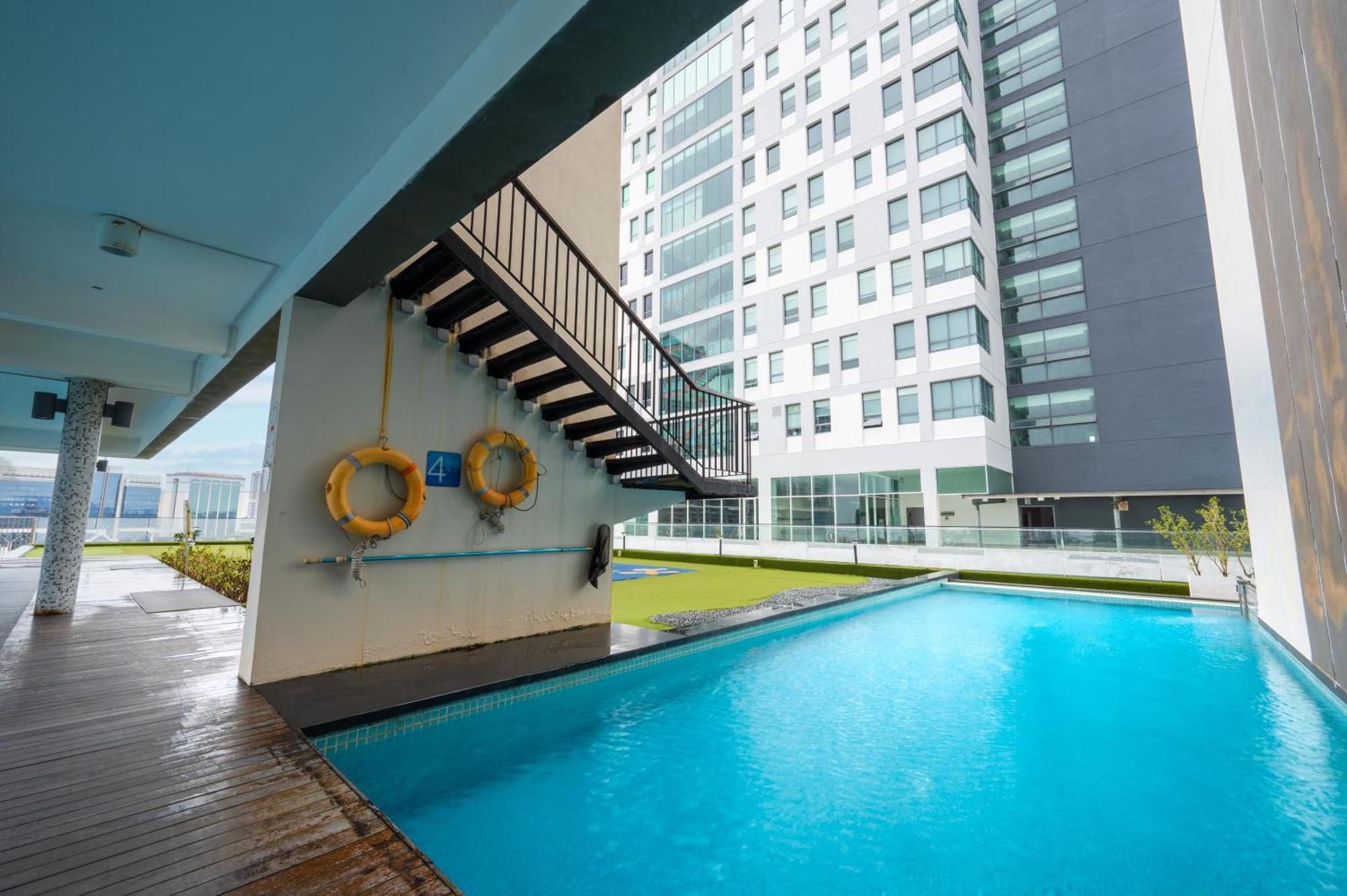 Greystone 99 Suites Malacca Exteriér fotografie